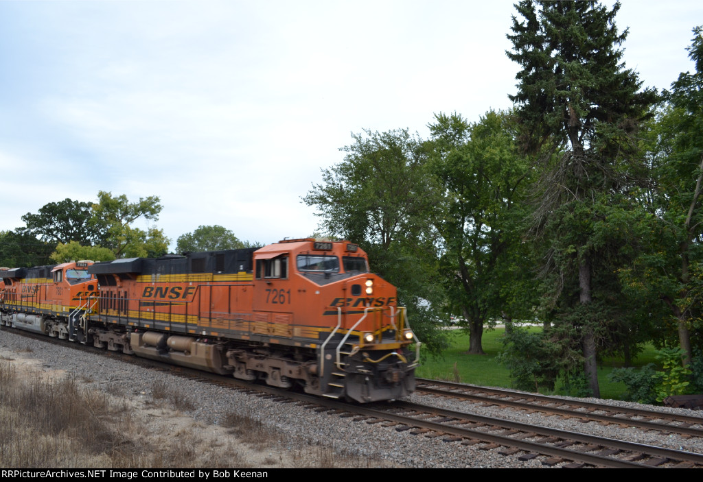 BNSF 7261